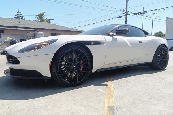 22" Forgiato Tec S1 Wheel and Tyre Package