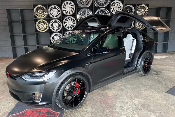 22" Forgiato Tec S2 Wheel and Tyre Package